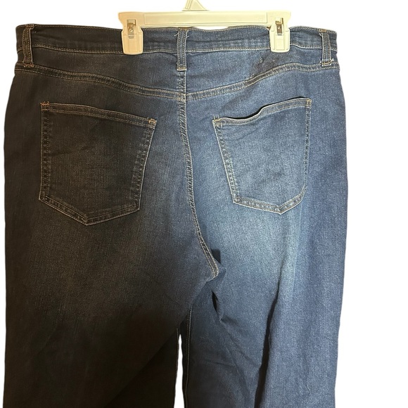 Tummy Control High Rise Wide Leg Cropped Frayed Hem Jeans Size 16W - Picture 6 of 6